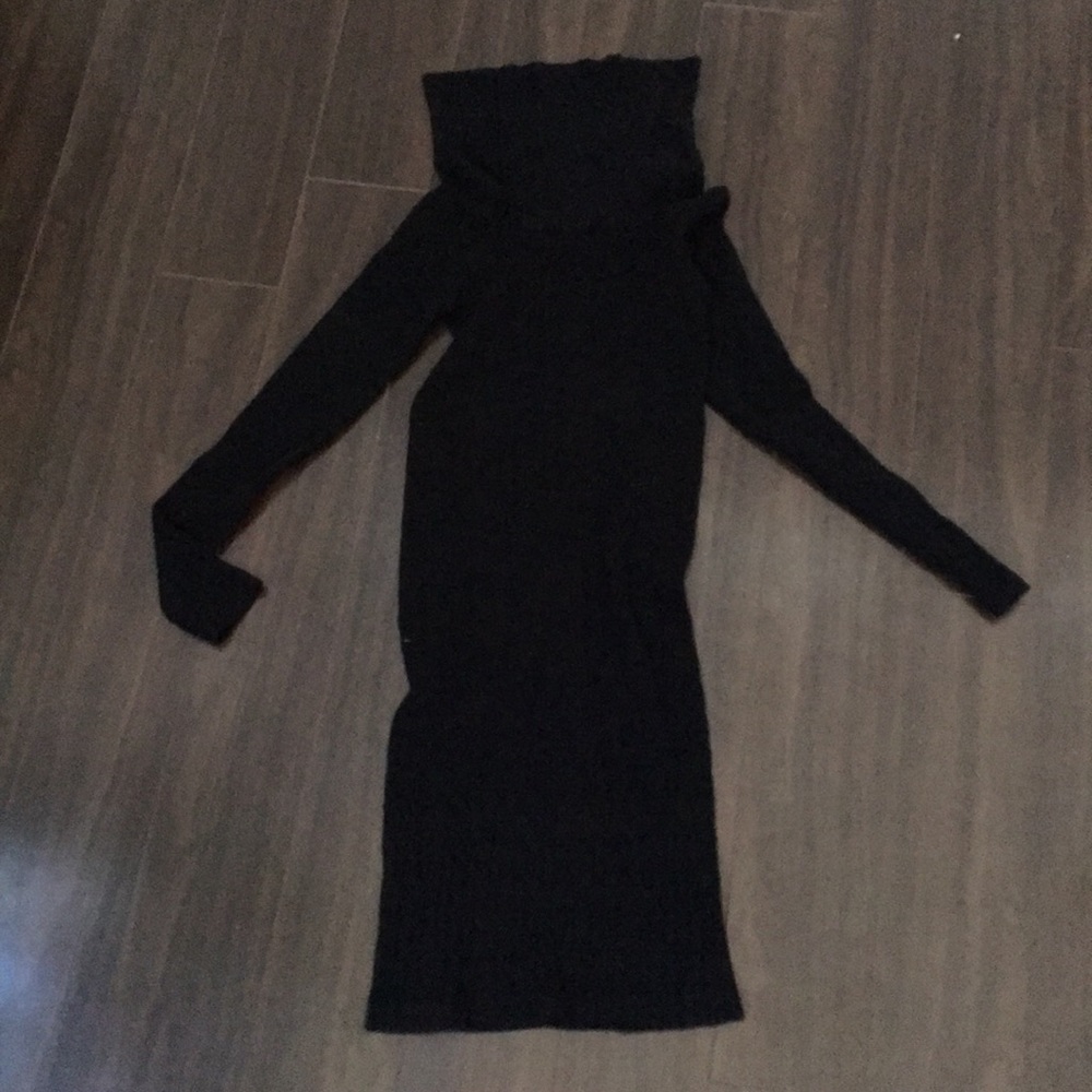 Fitted midi dress